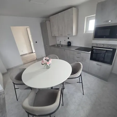 Apartament Biba 2