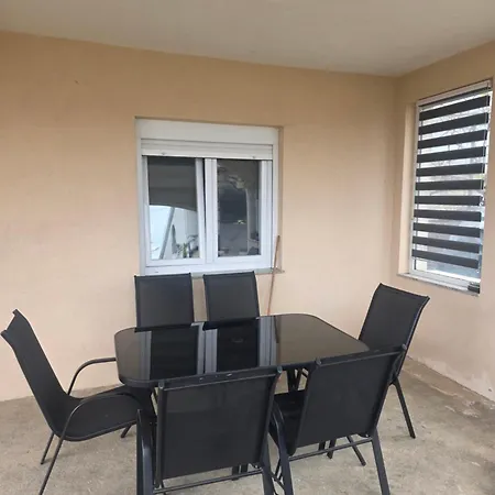Biba 2 Apartment